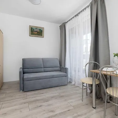 Apartman Funkcjonalne Z Balkonem Romanowicza 1 By Heyrent *