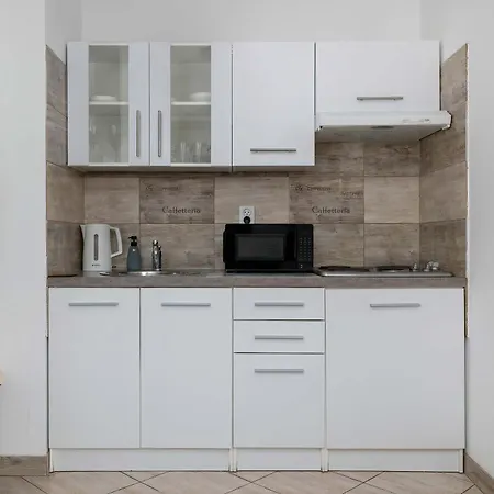 Apartman Funkcjonalne Z Balkonem Romanowicza 1 By Heyrent *