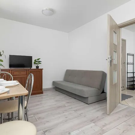 Apartman Funkcjonalne Z Balkonem Romanowicza 1 By Heyrent *