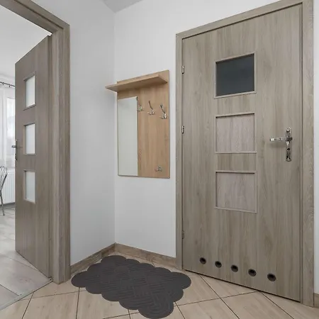 Apartman Funkcjonalne Z Balkonem Romanowicza 1 By Heyrent *